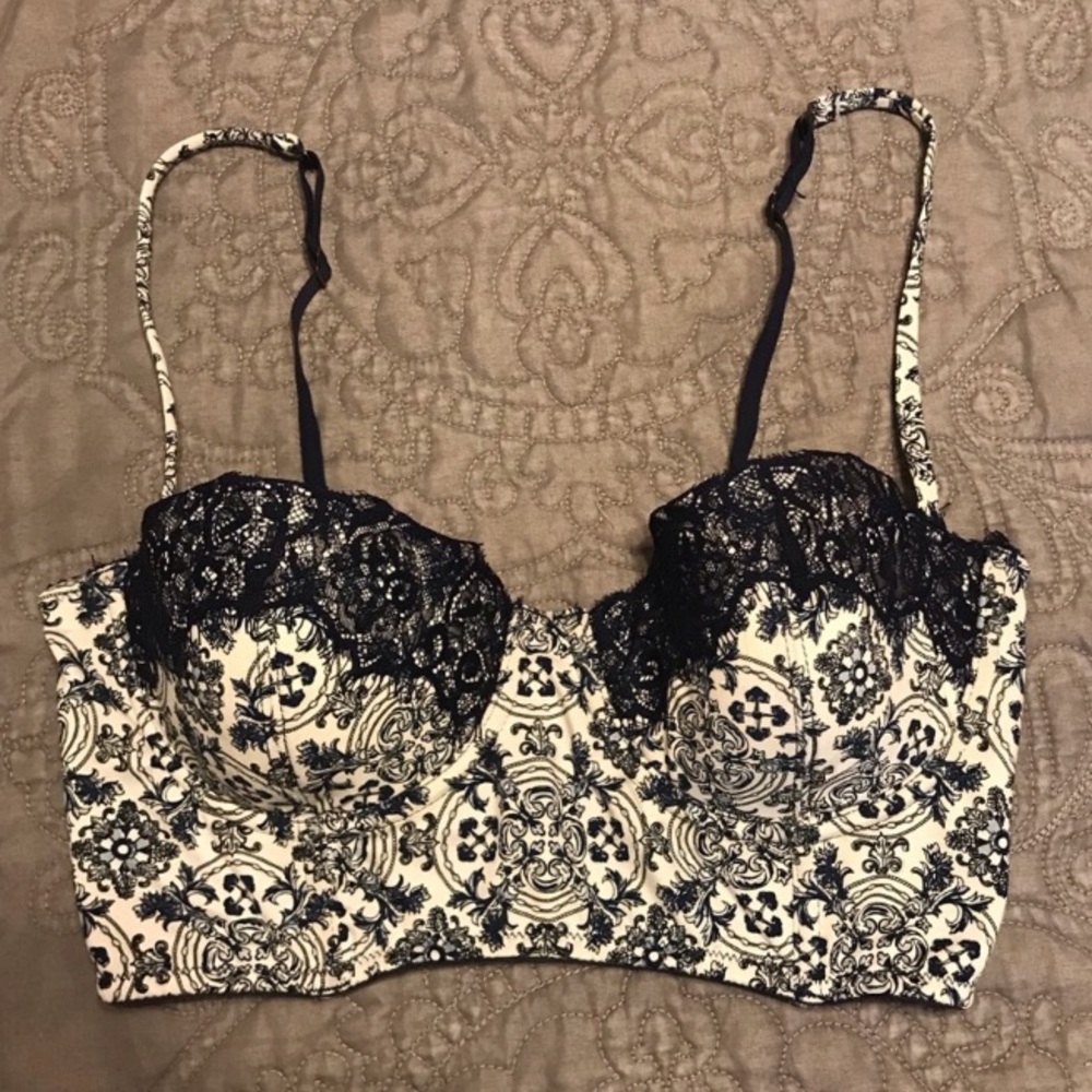 NWOT Anthropologie Lace Balconette Bra